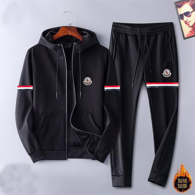 Moncler Tracksuit Mens ID:20220122-574